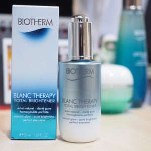 ครีมทาตัวขาว Biotherm Blanc Therapy Total Brightener